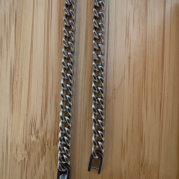 Mejuri Silver Chain Necklace - Picture 2 of 5